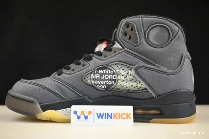 - RED FIRE MUSLIN BLACK 5 OF AIR JORDAN SP 0722